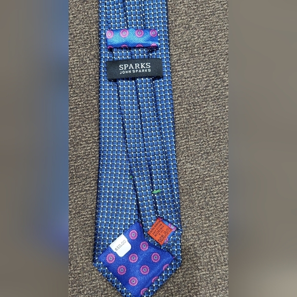 John Sparks 3D Box Blue Neck Tie - New with Tag - Picture 5 of 8